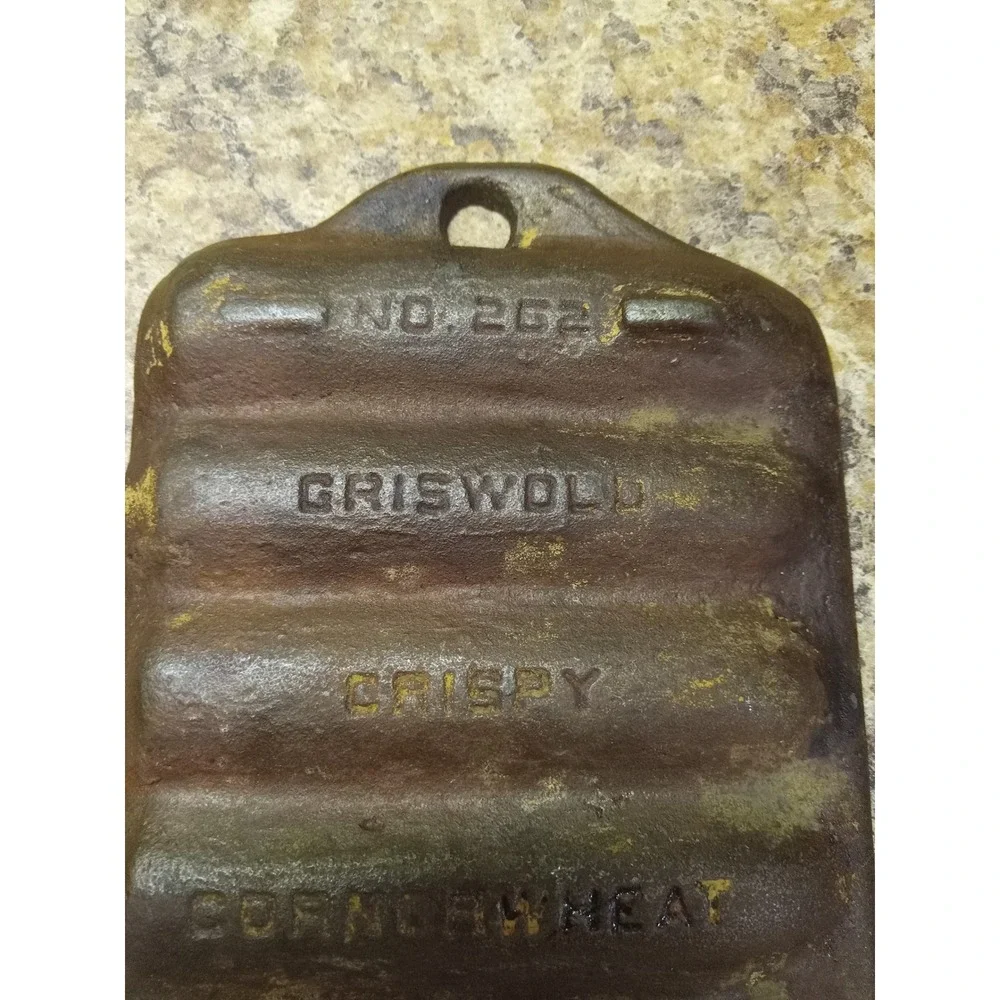 Griswold No 262 Crispy Corn Wheat Stick Pan 625 Cast Iron 7 Slot Erie PA USA